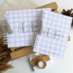 Kit Livro do Bebê e Caderneta de Saúde Xadrez